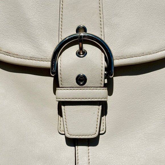 COACH Vintage Soho Soft Duffle Leather Crossbody Shoulder Bag Cream Silver 9480 - Picture 9 of 16